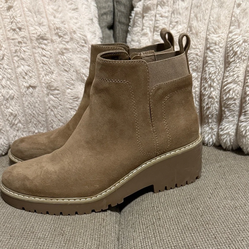 Sonoma Brown Ankle Booties - Picture 1 of 6